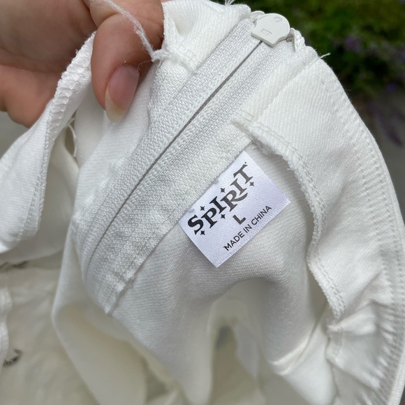 NWT High-Rise Shorts - Picture 4 of 6